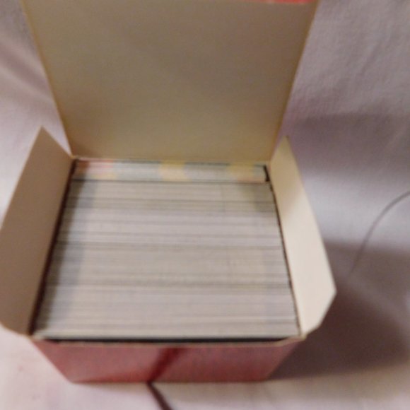 FLEER BASEBALL CLASSIC MINIATURES COMPLETE SET OF 120 CARDS and 18 STICKERS 1986 - Picture 4 of 6